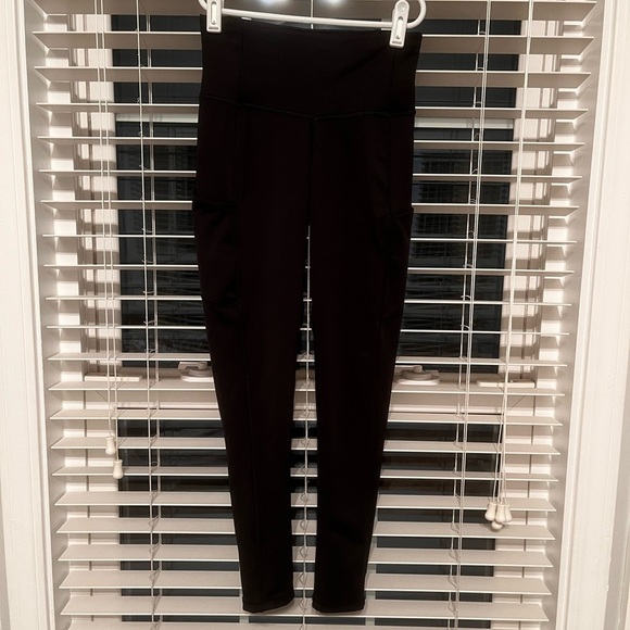 TASC PERFORMANCE LEGGINGS - Picture 1 of 5